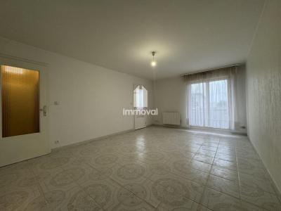 For rent Mittelhausbergen 1 room 32 m2 Bas rhin (67206) photo 0