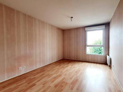 For sale Nanterre 4 rooms 64 m2 Hauts de Seine (92000) photo 3