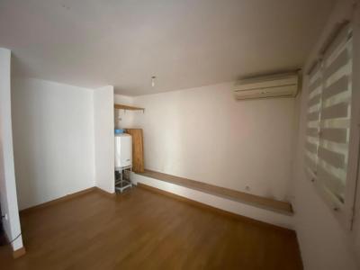 Louer Appartement Vergeze 550 euros