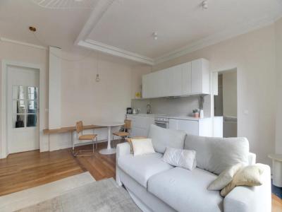 For sale Paris-18eme-arrondissement 2 rooms 41 m2 Paris (75018) photo 0