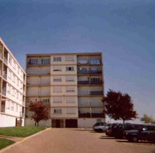 Louer Appartement Joigny 508 euros