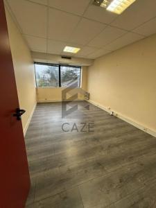 For rent Bordeaux 105 m2 Gironde (33300) photo 4