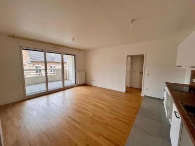 For rent Levallois-perret 3 rooms 65 m2 Hauts de Seine (92300) photo 1