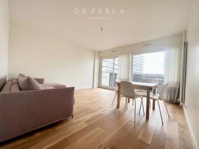 Louer Appartement 47 m2 Paris-15eme-arrondissement