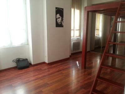 Louer Appartement 34 m2 Lyon-3eme-arrondissement