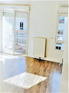 For sale Aulnay-sous-bois 3 rooms 58 m2 Seine saint denis (93600) photo 0