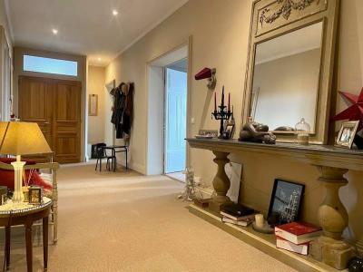 For sale Madeleine 6 rooms 195 m2 Nord (59110) photo 3