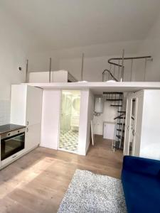 Annonce Location Appartement Paris-18eme-arrondissement 75