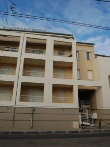 Louer Appartement Sarrians Vaucluse