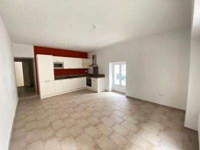 For rent Nimes 2 rooms 42 m2 Gard (30000) photo 1