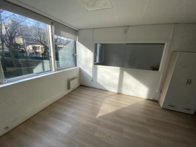 For rent Pantin 750 m2 Seine saint denis (93500) photo 1