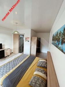 For rent Saint-pierre 10 rooms 100 m2 Reunion (97410) photo 1