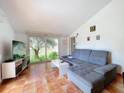 For sale Vedene 5 rooms 210 m2 Vaucluse (84270) photo 3