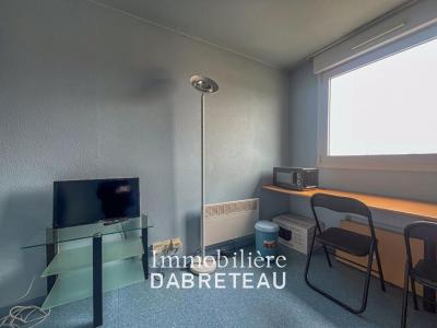 For rent Villeurbanne 1 room 22 m2 Rhone (69100) photo 3