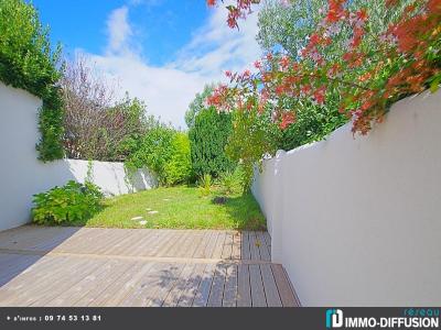 For sale 4 rooms 105 m2 Vendee (85100) photo 1