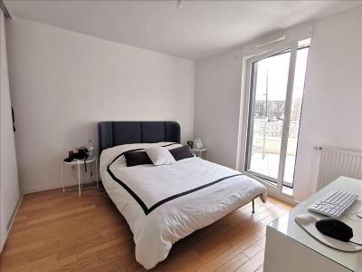 For rent Clichy 2 rooms 41 m2 Hauts de Seine (92110) photo 4