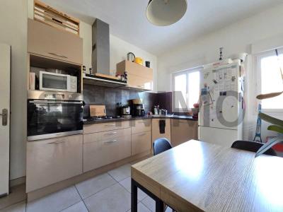 For sale Roquecourbe 5 rooms 98 m2 Tarn (81210) photo 2