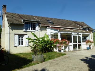 For sale Nangis 4 rooms 146 m2 Seine et marne (77370) photo 0