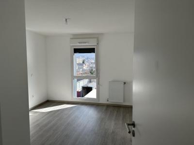 For rent Echirolles 2 rooms 46 m2 Isere (38130) photo 2