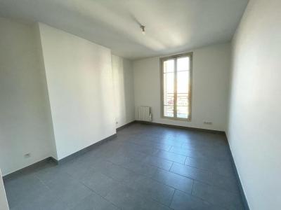 For rent Marseille-1er-arrondissement 3 rooms 64 m2 Bouches du Rhone (13001) photo 3