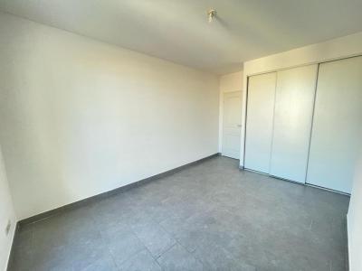 For rent Marseille-1er-arrondissement 3 rooms 64 m2 Bouches du Rhone (13001) photo 4