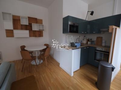 For sale Lille 3 rooms 64 m2 Nord (59000) photo 2