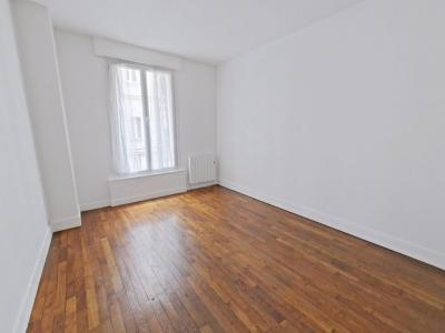 Louer Appartement Paris-17eme-arrondissement 1293 euros