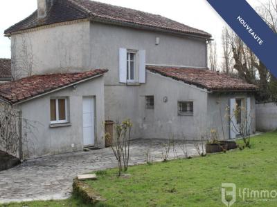 For sale Ronsenac 6 rooms 120 m2 Charente (16320) photo 1