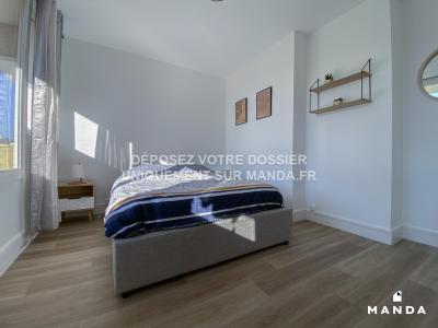 For rent Vitry-sur-seine 5 rooms 12 m2 Val de Marne (94400) photo 1