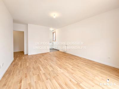 For rent Rueil-malmaison 1 room 33 m2 Hauts de Seine (92500) photo 0