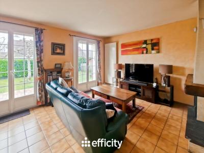 For sale Sucy-en-brie 7 rooms 125 m2 Val de Marne (94370) photo 2