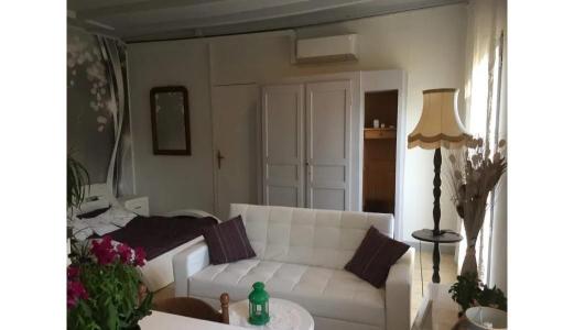 For rent Lagorce 1 room 35 m2 Gironde (33230) photo 0