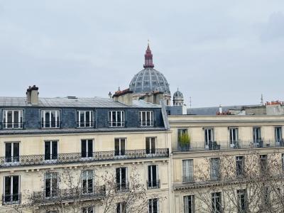 For sale Paris-8eme-arrondissement 3 rooms 69 m2 Paris (75008) photo 2