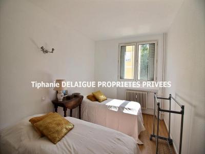 For sale Saint-etienne 4 rooms 67 m2 Loire (42000) photo 4