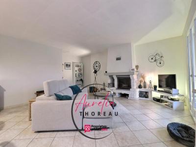 For sale Chilleurs-aux-bois 7 rooms 224 m2 Loiret (45170) photo 2