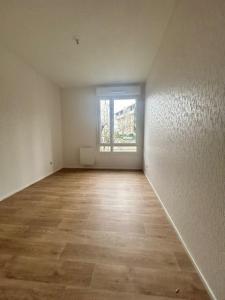 For sale Toulouse 3 rooms 64 m2 Haute garonne (31300) photo 3