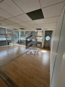 For rent Bordeaux 510 m2 Gironde (33300) photo 0