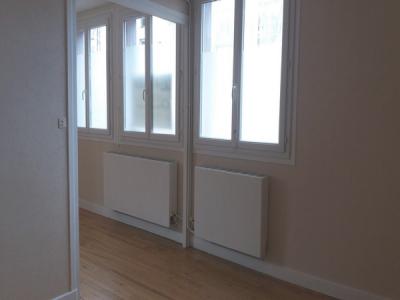 For rent Clermont-ferrand 2 rooms 38 m2 Puy de dome (63000) photo 4