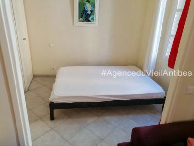 For rent Antibes VIEIL ANTIBES 1 room 24 m2 Alpes Maritimes (06600) photo 2