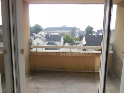 Louer Appartement 76 m2 Laval