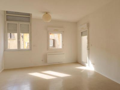 For sale Narbonne 3 rooms 74 m2 Aude (11100) photo 3