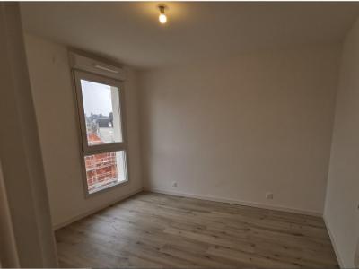 For rent Chartres 2 rooms 45 m2 Eure et loir (28000) photo 2