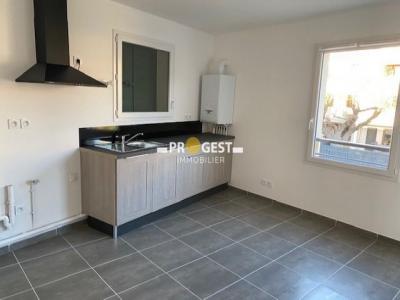 For rent Greasque 1 room 25 m2 Bouches du Rhone (13850) photo 2