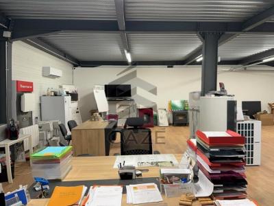 Louer Local commercial 200 m2 Saint-andre-de-cubzac