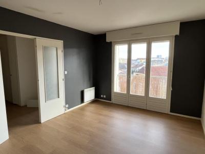 For rent Dijon 2 rooms 47 m2 Cote d'or (21000) photo 2