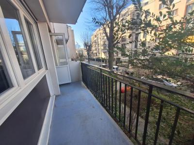 For sale Courbevoie 3 rooms 52 m2 Hauts de Seine (92400) photo 4