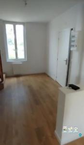 Louer Appartement 35 m2 Beaulieu-sur-layon