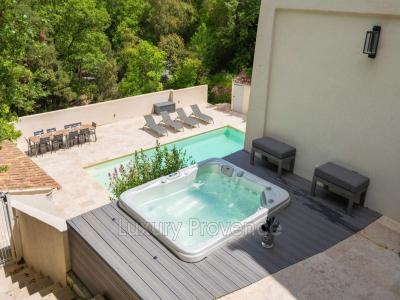 For sale Beaurecueil AIX-EN-PROVENCE 6 rooms 220 m2 Bouches du Rhone (13100) photo 4