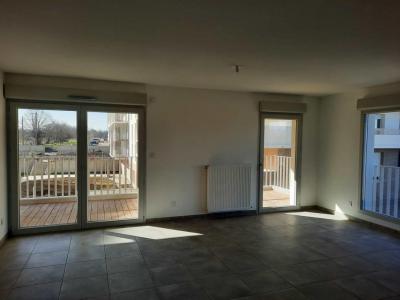 For rent Toulouse 3 rooms 65 m2 Haute garonne (31000) photo 0