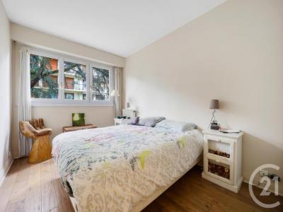 For sale Fontenay-sous-bois 6 rooms 122 m2 Val de Marne (94120) photo 3